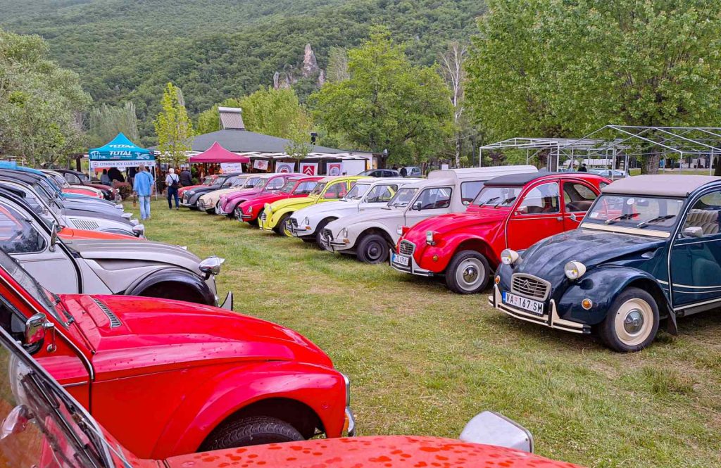 2cv's meeting